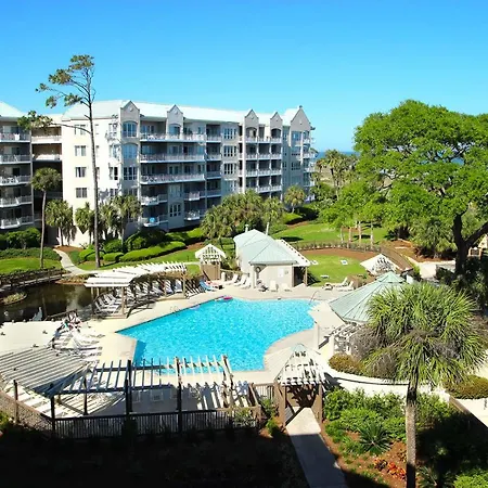 Windsor Court South Apartment
